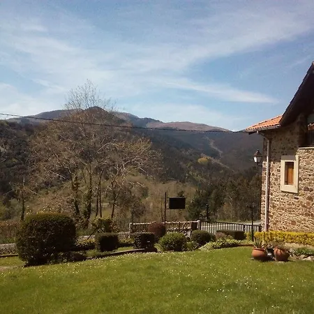 Urrezko Ametsa Landhaus *