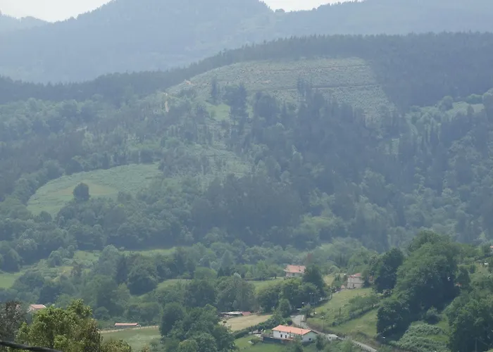 Urrezko Ametsa Country house